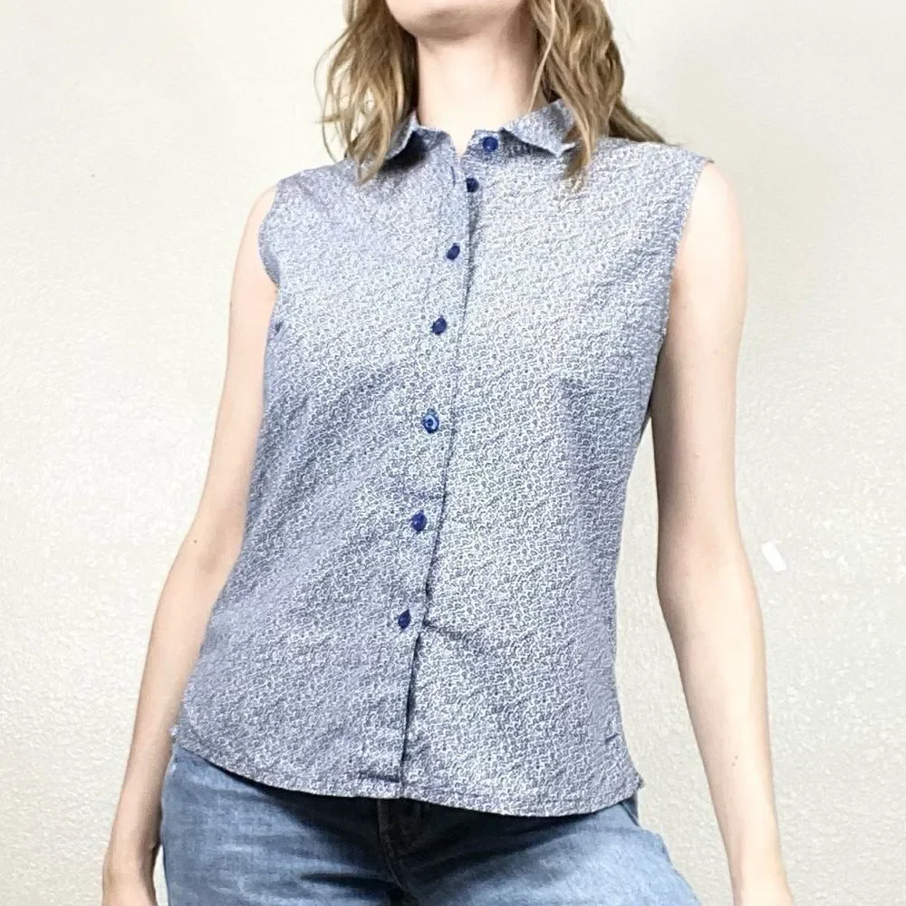 Nike Golf Blue & White Floral Sleeveless Button Up Shirt